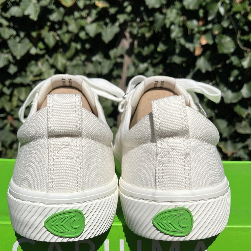 NEW Cariuma Oca Low Top Lace Up Organic Canvas Sneakers Off White Unisex - Picture 5 of 7